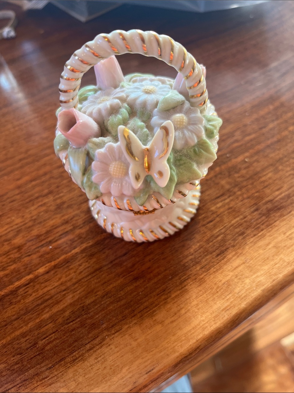 Lenox Treasures ‘Basket of Blooms’  Trinket Box with Butterfly
